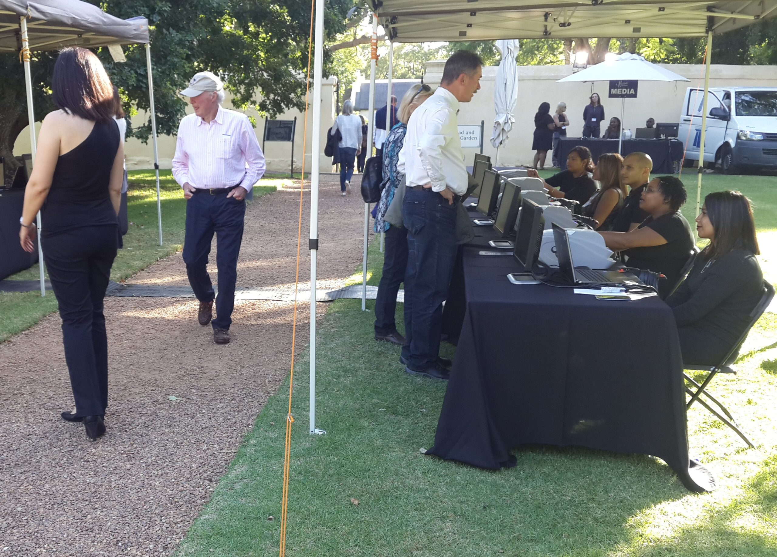 starlight on site registration 2022 scaled.jpg